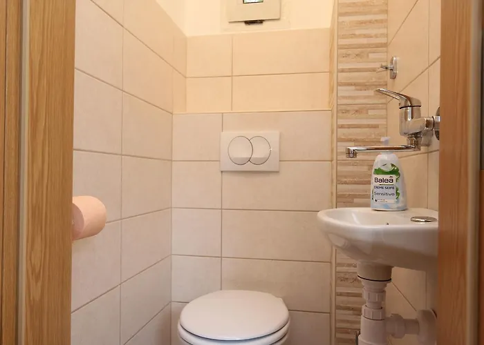 House Car Mirko Ferienhaus